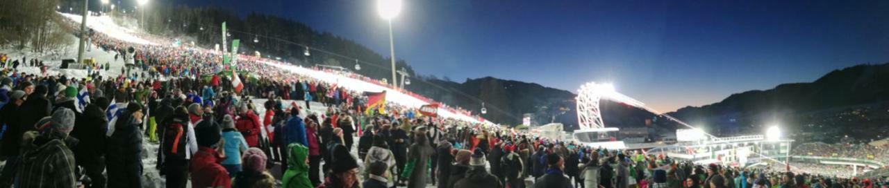Ferienwohnungen Reinbacher - Primps Schladming Exterior photo